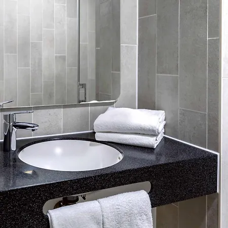 B&B Hotel Stralsund 3*