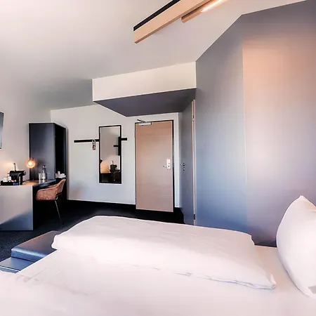 B&B Hotel Stralsund 3* Στράλσουντ