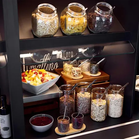 B&B Hotel Stralsund Στράλσουντ