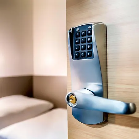 B&B Hotel Stralsund Ξενοδοχείο