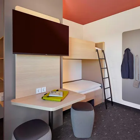 B&B Hotel Stralsund 3* Στράλσουντ